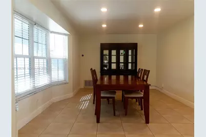 2109 N Park Rd, Hollywood, FL 33021 - Photo 26