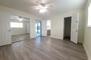 2109 N Park Rd, Hollywood, FL 33021 - Photo 8