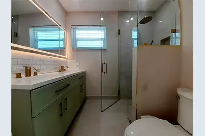 2109 N Park Rd, Hollywood, FL 33021 - Photo 10