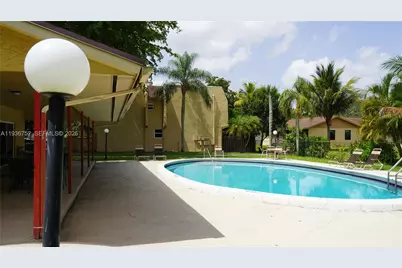 7175 Nova Dr #204, Davie, FL 33317 - Photo 6