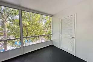 110 NE 19th Ave, Deerfield Beach, FL 33441 - Photo 20