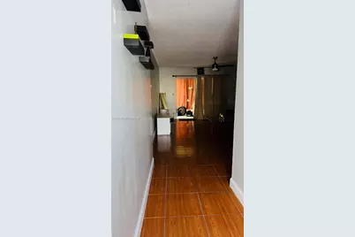 5000 NW 36th St #402, Lauderdale Lakes, FL 33319 - Photo 2