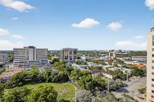 911 E Ponce De Leon Blvd, Coral Gables, FL 33134 - Photo 28