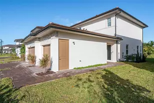 12289 SW 43rd St, Davie, FL 33330 - Photo 20