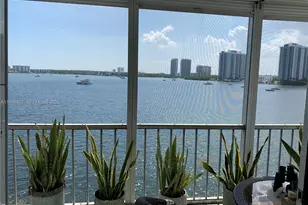 3000 Marcos Dr, Aventura, FL 33160 - Photo 6