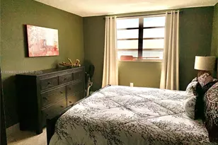 3000 Marcos Dr, Aventura, FL 33160 - Photo 8