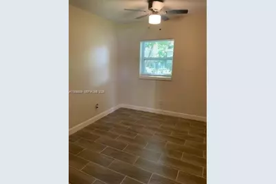 2930 NW 8th St #2, Fort Lauderdale, FL 33311 - Photo 6