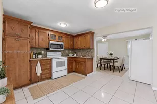 5010 NW 51st St, Tamarac, FL 33319 - Photo 2