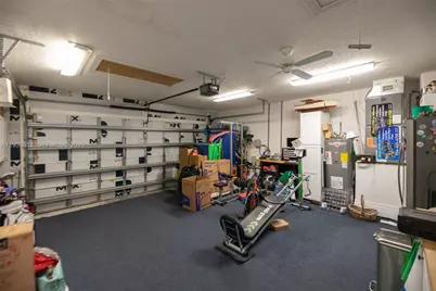 1409 Majesty Ter, Weston, FL 33327 - Photo 40