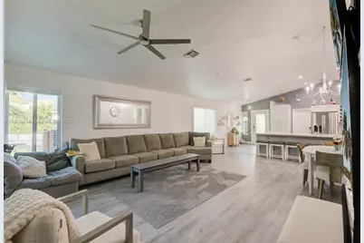 1409 Majesty Ter, Weston, FL 33327 - Photo 20