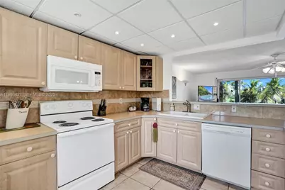 500 NE 14th Ave #402, Hallandale Beach, FL 33009 - Photo 2