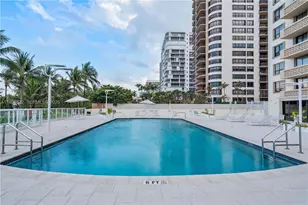 10185 Collins Ave, Bal Harbour, FL 33154 - Photo 16