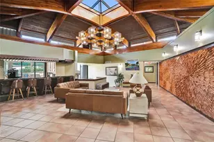 1200 St Charles Pl, Pembroke Pines, FL 33026 - Photo 38