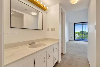 1200 Saint Charles Pl #413, Pembroke Pines, FL 33026 - Photo 16