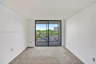 1200 St Charles Pl, Pembroke Pines, FL 33026 - Photo 10