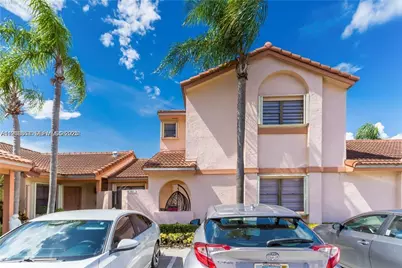 6533 NW 170th Ln, Hialeah, FL 33015 - Photo 1