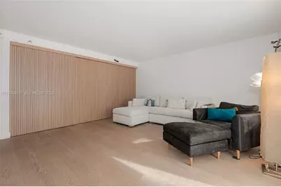 1005 8th St #204, Miami Beach, FL 33139 - Photo 4