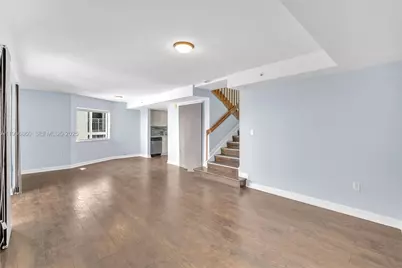 280 SW 20th Rd #904, Miami, FL 33129 - Photo 8