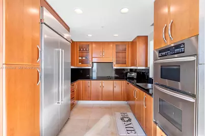 19400 Turnberry Way #1611, Aventura, FL 33180 - Photo 12