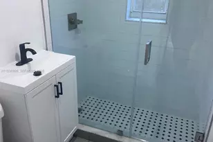 10070 E Bay Harbor Dr, Bay Harbor Islands, FL 33154 - Photo 4