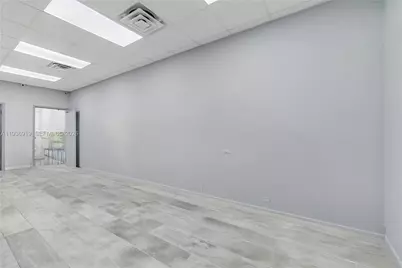 3130 NW 62nd St, Miami, FL 33147 - Photo 8