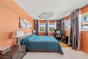 470 Paradise Isle Blvd, Hallandale Beach, FL 33009 - Photo 16