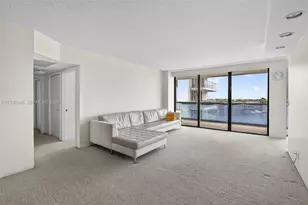 19707 Turnberry Way, Aventura, FL 33180 - Photo 4