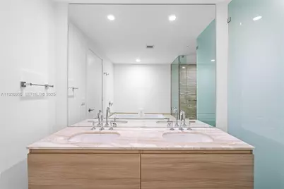 2900 NE 7th Ave #1402, Miami, FL 33137 - Photo 22