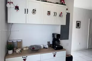 2805 NW 180th St, Miami Gardens, FL 33056 - Photo 16