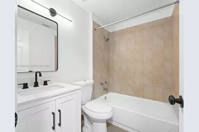 720 Cypress Ln #F9, Deerfield Beach, FL 33064 - Photo 20