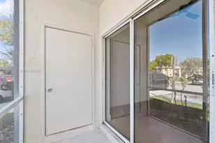 720 Cypress Ln, Deerfield Beach, FL 33064 - Photo 26