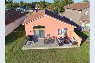 8165 Pelican Harbour Dr, Lake Worth, FL 33467 - Photo 30