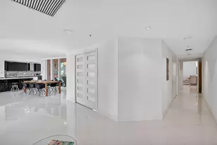 3370 Hidden Bay Dr, Aventura, FL 33180 - Photo 16