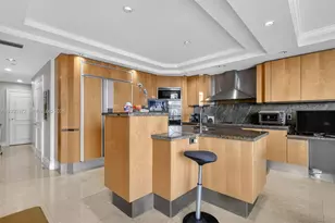 2600 Island Blvd, Aventura, FL 33160 - Photo 24