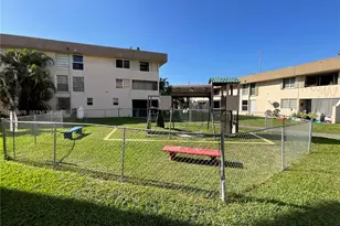 820 NW 87th Ave, Miami, FL 33172 - Photo 30