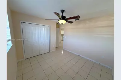 50 W 31st St #203, Hialeah, FL 33012 - Photo 8