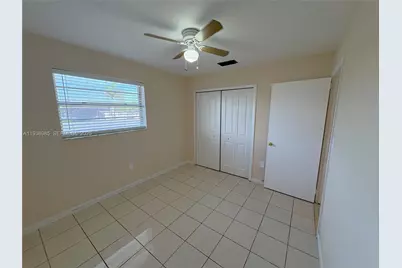 50 W 31st St #203, Hialeah, FL 33012 - Photo 10