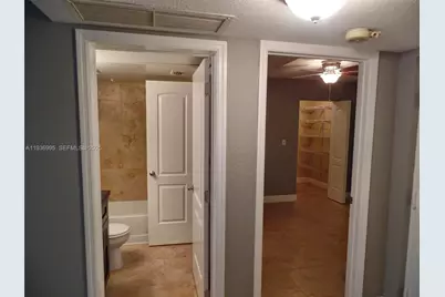 2811 N Oakland Forest Dr #106, Oakland Park, FL 33309 - Photo 20