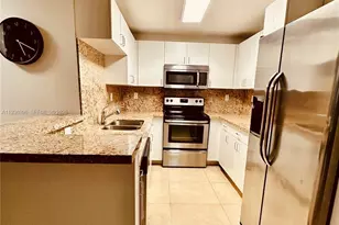 185 SE 14th Terrace, Miami, FL 33131 - Photo 8