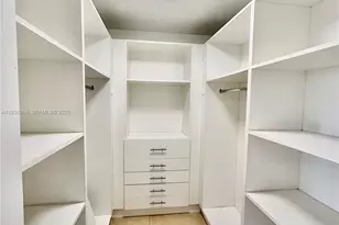 185 SE 14th Terrace, Miami, FL 33131 - Photo 14