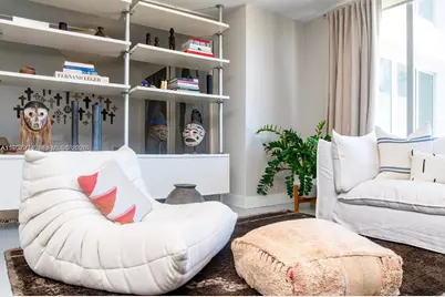 1000 West Ave #1504, Miami Beach, FL 33139 - Photo 4