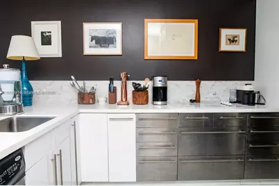 1000 West Ave #1504, Miami Beach, FL 33139 - Photo 10