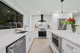 329 SW 18th Ave, Fort Lauderdale, FL 33312 - Photo 22