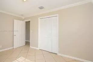 1520 SW 68th Way, North Lauderdale, FL 33068 - Photo 12