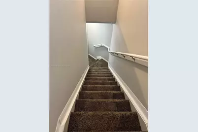 2033 SE 10th Ave #605, Fort Lauderdale, FL 33316 - Photo 4