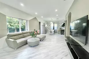 1102 NW 26th St, Miami, FL 33127 - Photo 4