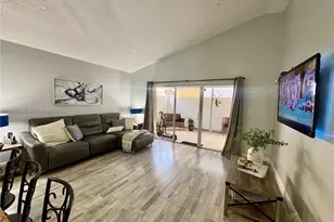 11512 SW 6th St, Sweetwater, FL 33174 - Photo 4