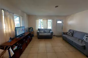 4571 NW 19th Way, Tamarac, FL 33309 - Photo 4