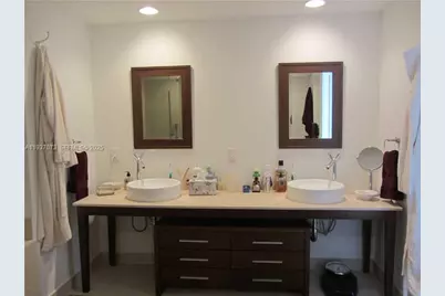 495 Brickell Ave #2401, Miami, FL 33131 - Photo 24