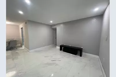 4490 W 19th Ct #217, Hialeah, FL 33012 - Photo 16